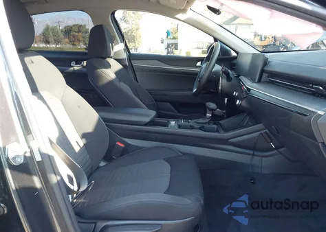 2025 Kia K5 Lxs из США, поврежденный, VIN KNAG24J74S5319044